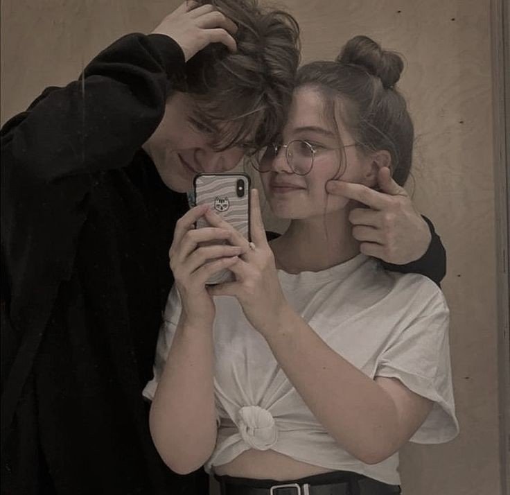 Couple DP For Instagram