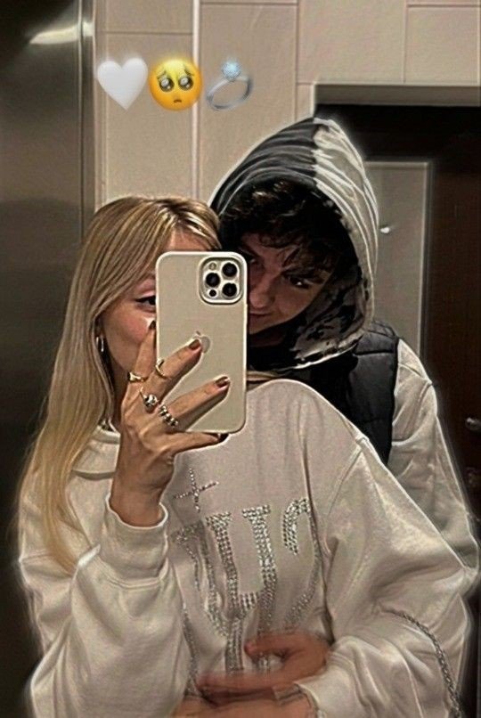 Couple DP For Instagram
