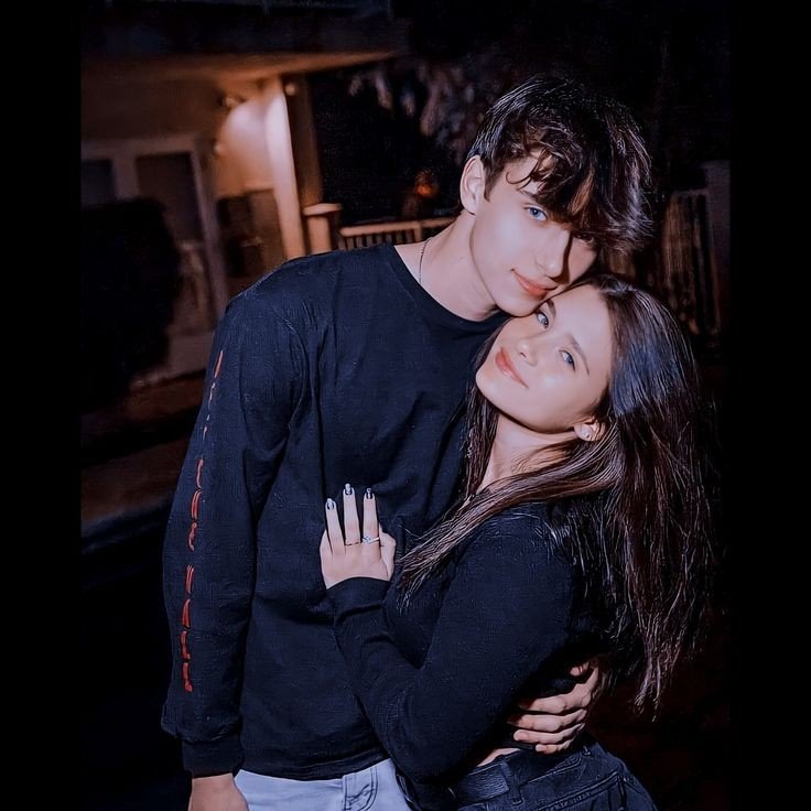 Couple DP For Instagram