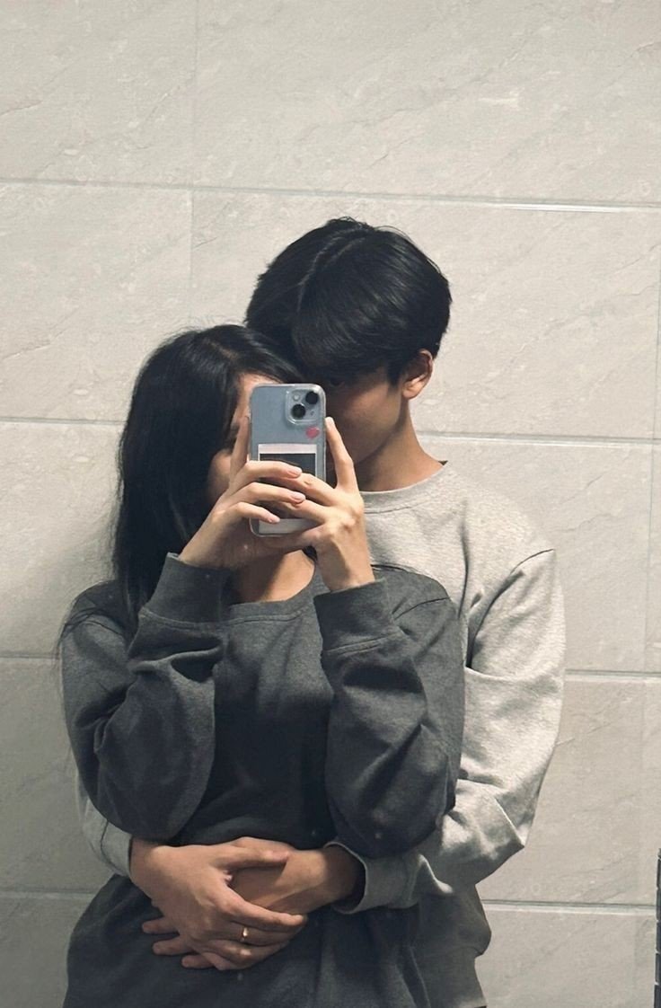 Couple DP For Instagram