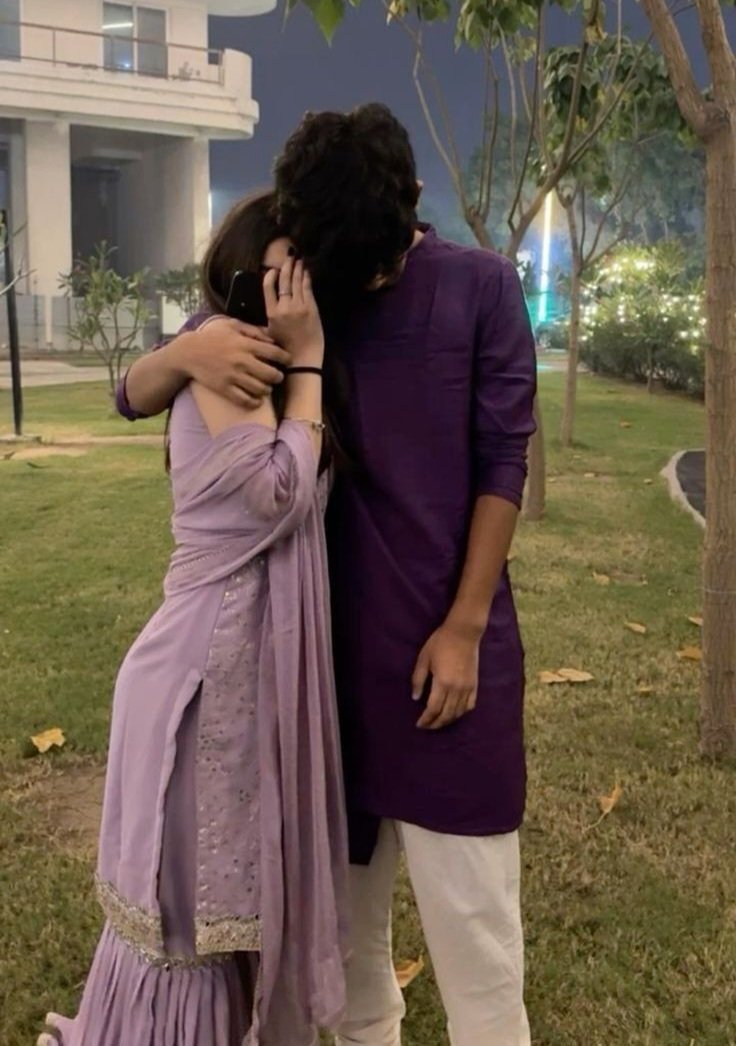 Couple DP For Instagram